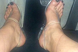 Drive with naked Feet & black Toenails in clear Sandals - free porn video